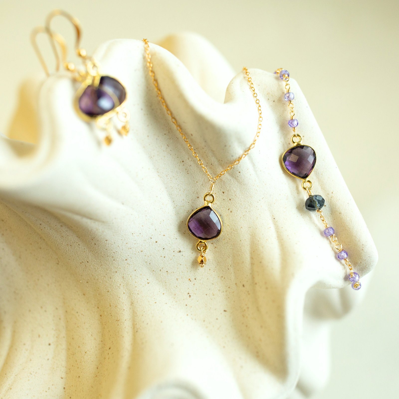 Amethyst Ballet Pendant - Image 6