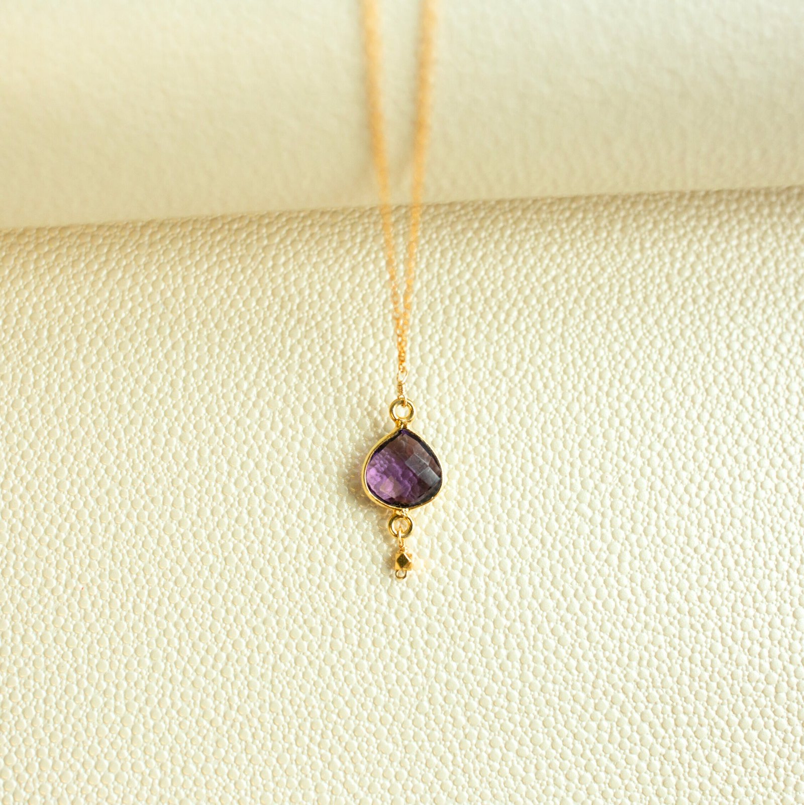 Amethyst Ballet Pendant - Image 3