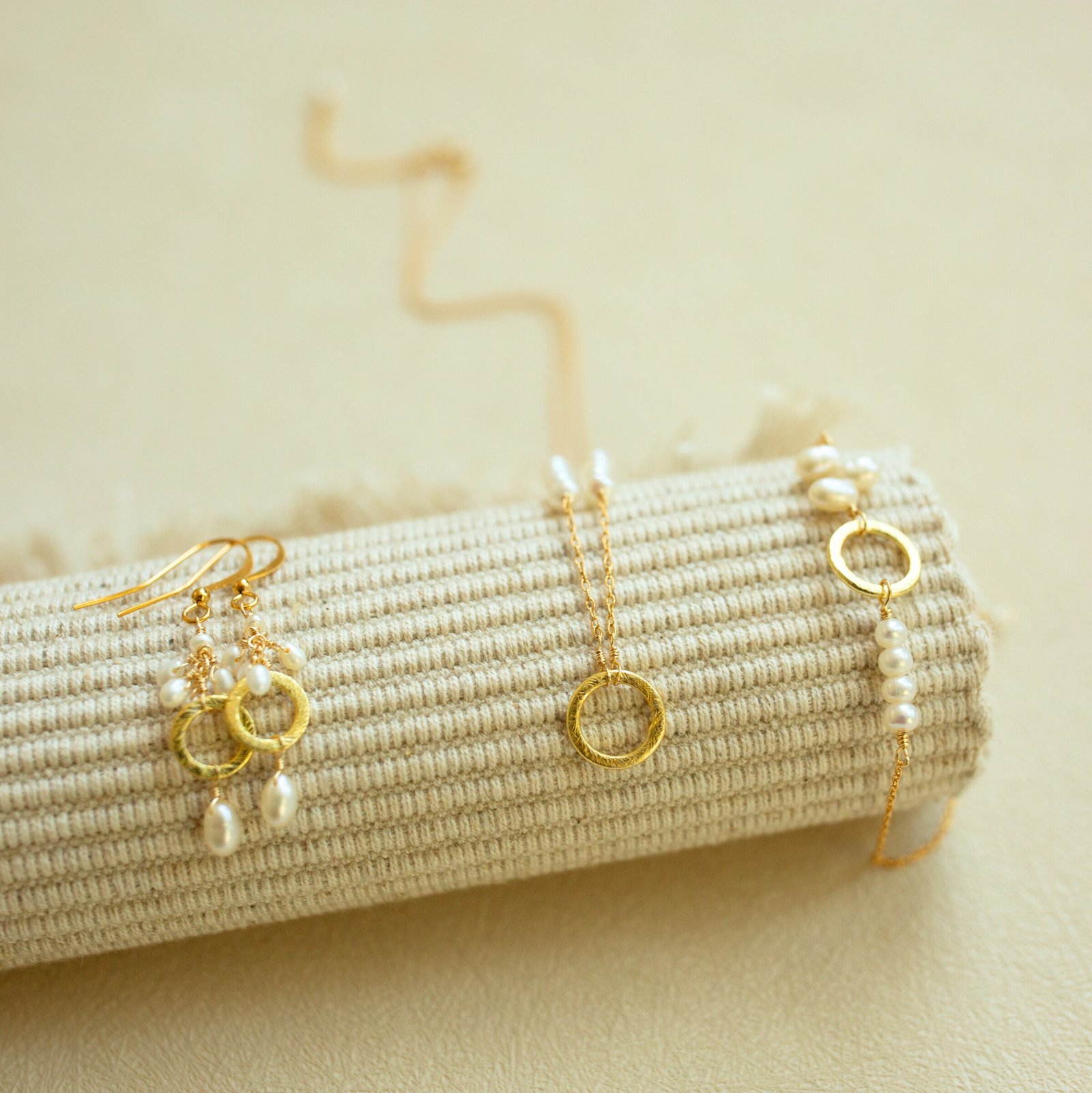 Pearl Solara Bracelet - Image 3