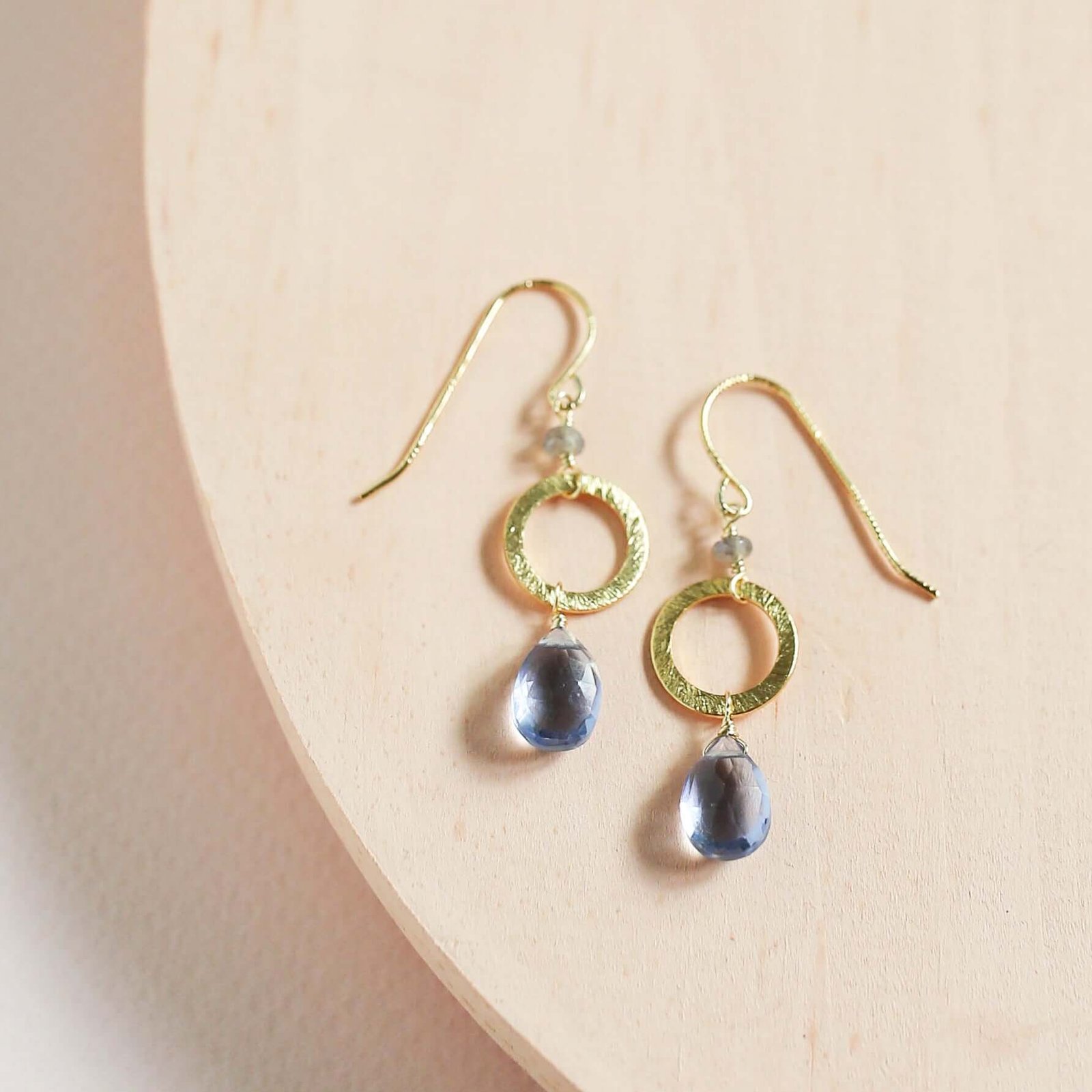 Tanzanite Quartz Silver Drop Earrings - Image 3